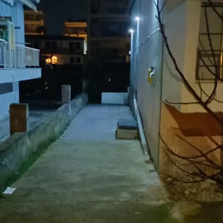 Miros Boutique Apartment Neo Epivates